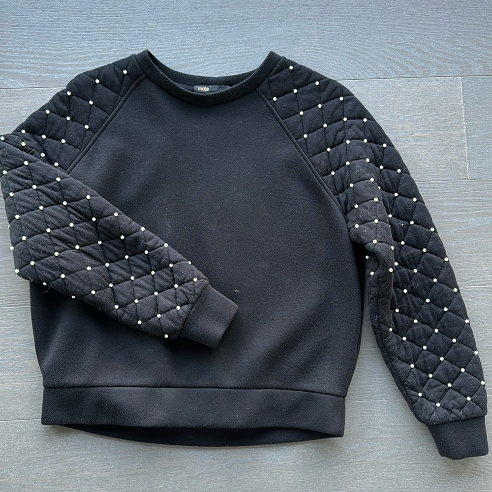 Maje sweatshirt with little pearls on the sleeves